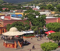 tlaquepaque plaza in guadalajara